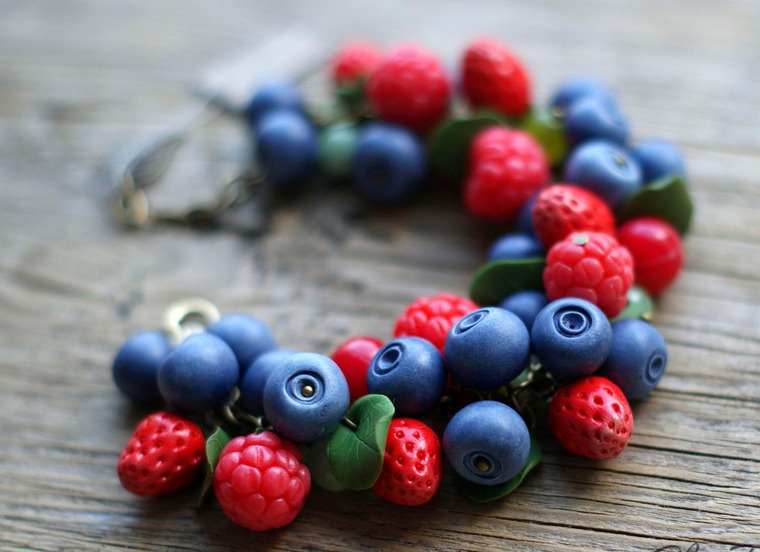 Ободок с ягодами из полимерной глины: малина и ежевика | Торты│Рецепты│Мастика | ВКонтакте
